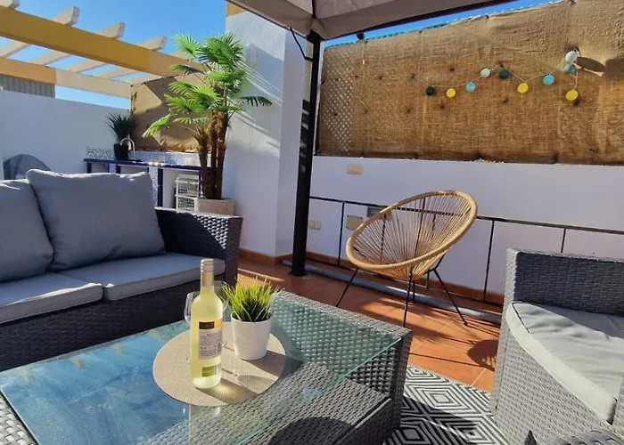 Atico De Naciones Appartement